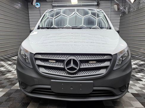 Used 2019 Mercedes-Benz Metris image 4
