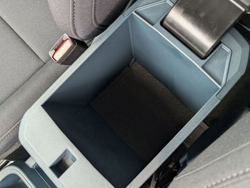 New 2025 Ford Maverick XL image 40