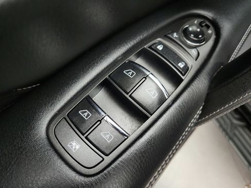 Used 2019 INFINITI QX80 Luxe w/ Proactive Package AWD/4WD image 25