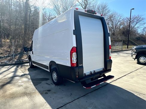 Used 2024 RAM ProMaster 3500 w/ Delivery Van Package image 38