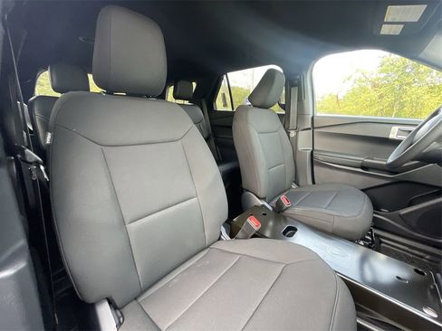 New 2025 Ford Explorer 4WD Police Interceptor image 11