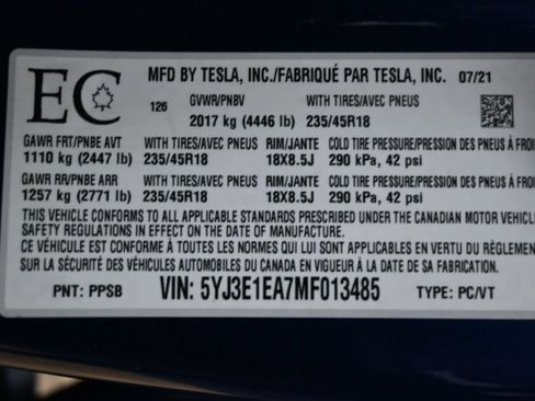 Used 2021 Tesla Model 3 Standard Range Plus RWD image 3
