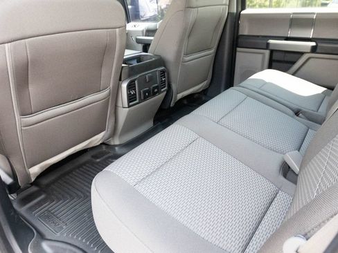 Used 2019 Ford F150 XLT w/ Equipment Group 302A Luxury AWD/4WD image 23