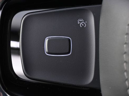 New 2026 Lincoln Navigator Reserve AWD/4WD image 31