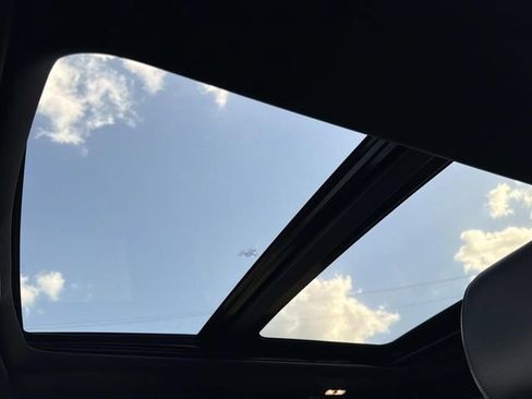 Used 2020 Ford F150 Raptor w/ Equipment Group 802A Luxury image 18