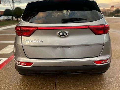 Used 2019 Kia Sportage LX image 20