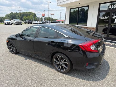 Used 2020 Honda Civic Sport image 6