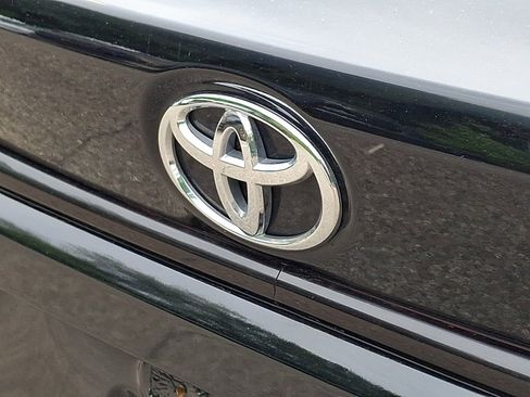Used 2024 Toyota Corolla LE FWD image 30