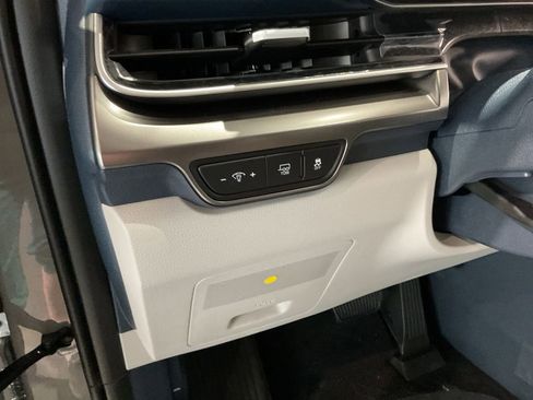 New 2026 Kia Carnival SX w/ SX Dark Edition Package image 12