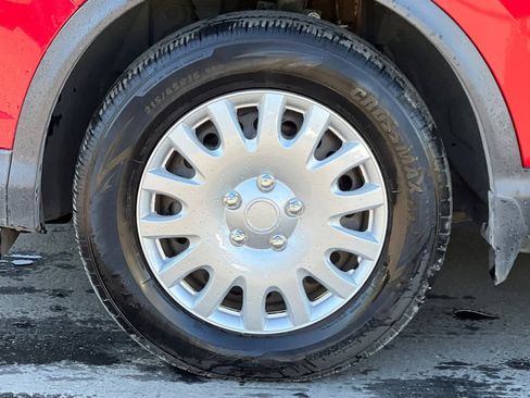 Used 2018 Nissan Rogue Sport S image 27