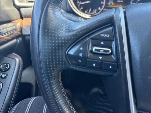 Used 2017 Nissan Maxima Platinum FWD image 19