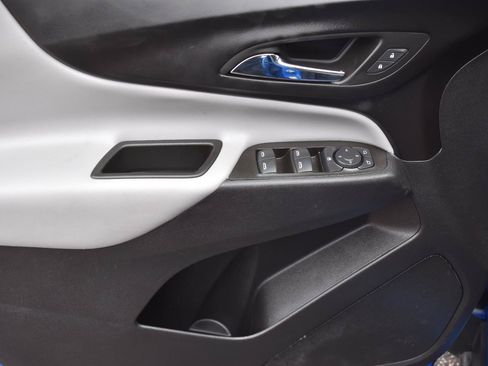 Used 2024 Chevrolet Equinox LS w/ LS Convenience Package AWD/4WD image 18
