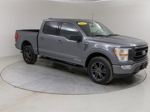 Certified 2022 Ford F150 XLT w/ Equipment Group 301A Mid image 10