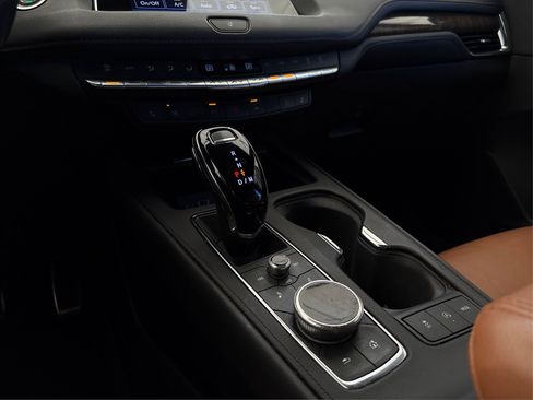 Certified 2023 Cadillac XT4 Sport image 31