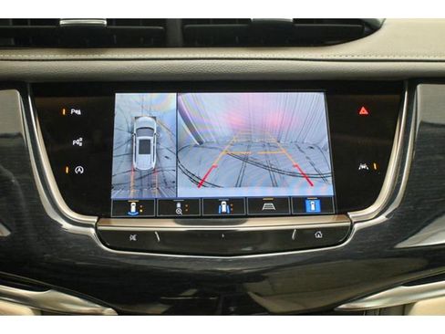 Used 2024 Cadillac XT6 Premium Luxury w/ Technology Package image 52