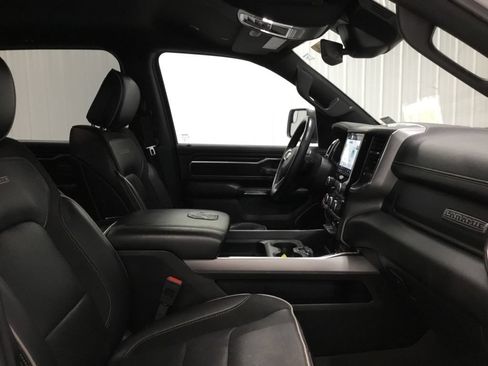 Used 2024 RAM 1500 Laramie AWD/4WD image 21