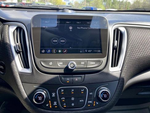 Used 2023 Chevrolet Malibu LT w/ Driver Confidence Package image 19