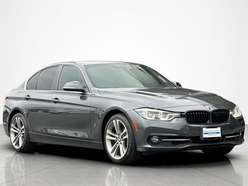 Used 2017 BMW 330e RWD image 7