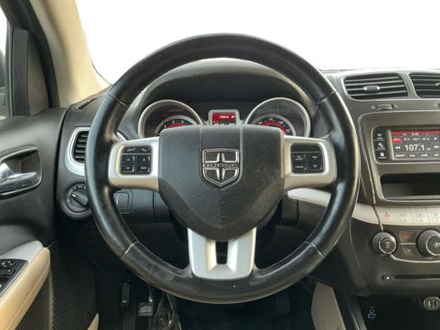 Used 2020 Dodge Journey SE w/ SE Popular Equipment Group image 12