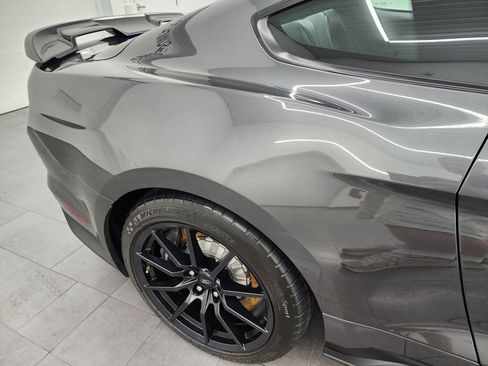 Used 2016 Ford Mustang Shelby GT350 w/ Technology Package RWD image 29