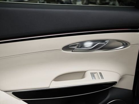 New 2026 Genesis GV70 2.5T AWD/4WD image 22