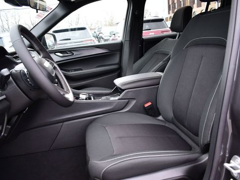 New 2026 Jeep Grand Cherokee L Laredo AWD/4WD image 11