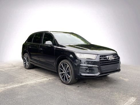 Used 2018 Audi Q7 3.0T Prestige AWD/4WD image 2