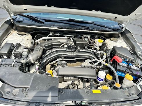 Used 2020 Subaru Impreza 2.0i Sport image 32