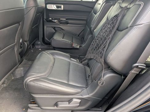 Used 2021 Ford Explorer ST w/ Equipment Group 401A image 9