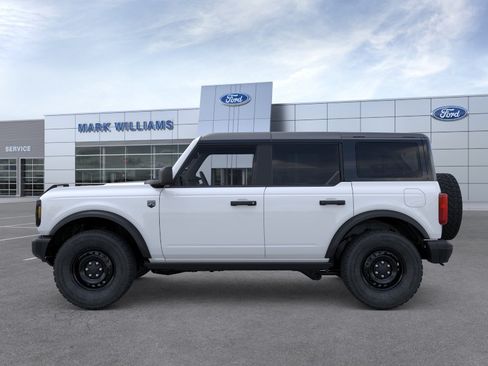New 2026 Ford Bronco Big Bend w/ Black Diamond Package AWD/4WD image 3