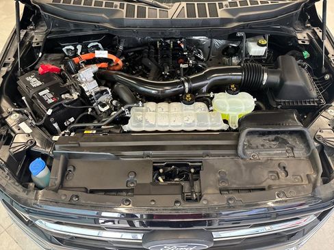 Used 2024 Ford F150 XLT w/ Mobile Office Package image 28