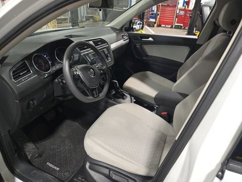 Used 2020 Volkswagen Tiguan S FWD image 13