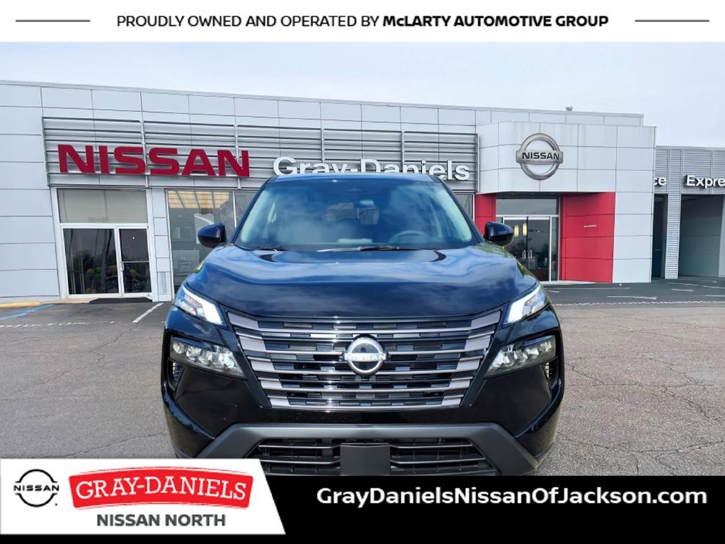 Certified 2026 Nissan Rogue SV AWD/4WD image 2