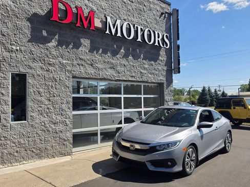 Used 2017 Honda Civic EX-T image 20