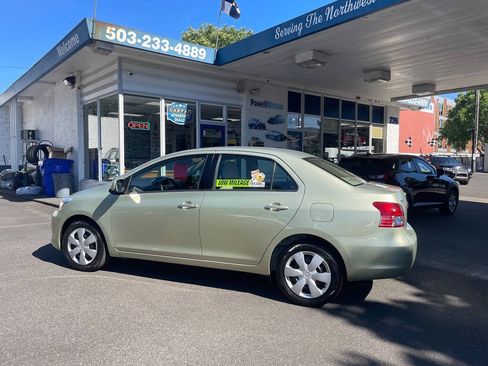 Used 2008 Toyota Yaris Sedan FWD image 10