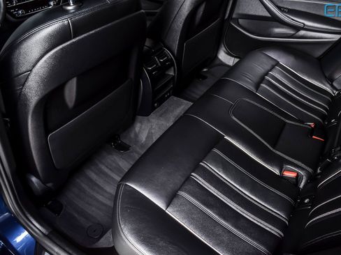 Used 2023 BMW 530e xDrive image 20