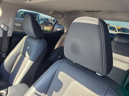 Used 2017 Lexus IS 200t image 23