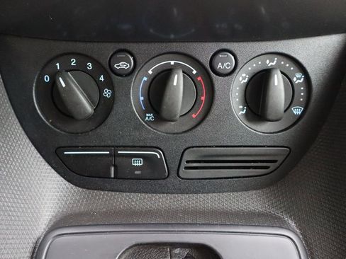 Used 2016 Ford Transit Connect XLT FWD image 11
