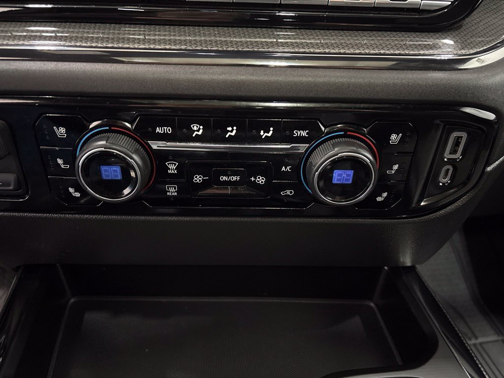 Used 2023 Chevrolet Silverado 1500 ZR2 w/ Technology Package AWD/4WD image 25