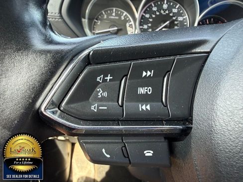 Used 2018 MAZDA CX-5 Touring w/ Preferred Equipment Package AWD/4WD image 10
