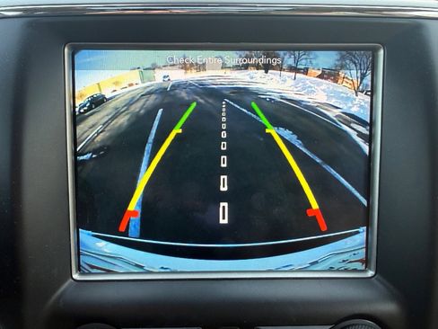 Used 2018 Jeep Grand Cherokee Overland image 17