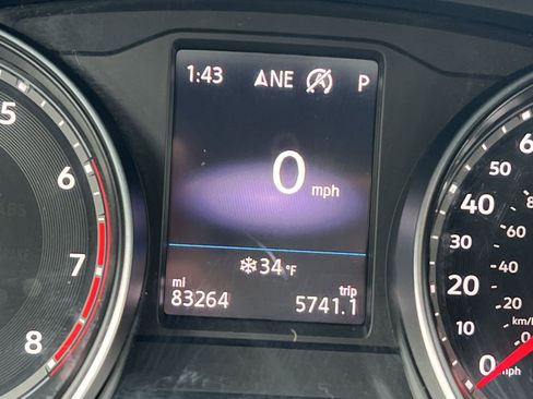 Used 2019 Volkswagen Atlas SE image 17