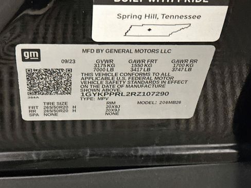 Used 2024 Cadillac Lyriq Luxury w/ LPO, Floor Liner Package AWD/4WD image 12