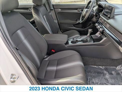 Used 2023 Honda Civic Sport image 25