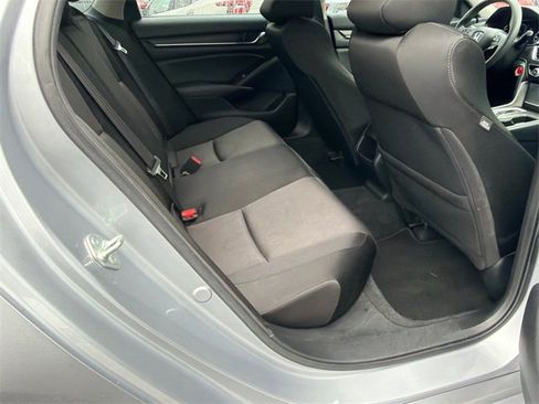 Used 2021 Honda Accord Base image 15