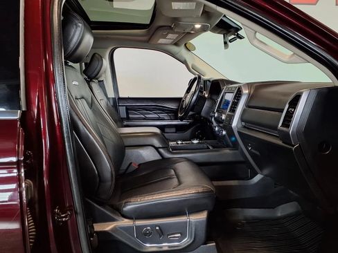 Used 2020 Ford Expedition Platinum AWD/4WD image 13