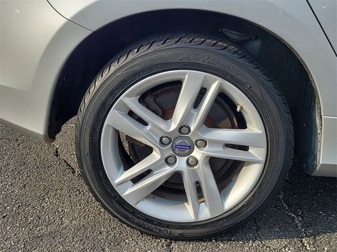 Used 2014 Volvo S60 T5 image 5