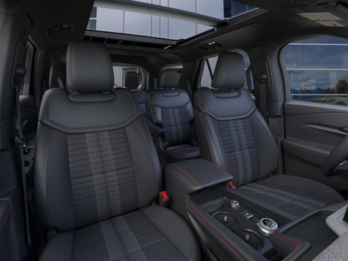 New 2026 Ford Explorer ST-Line AWD/4WD image 10