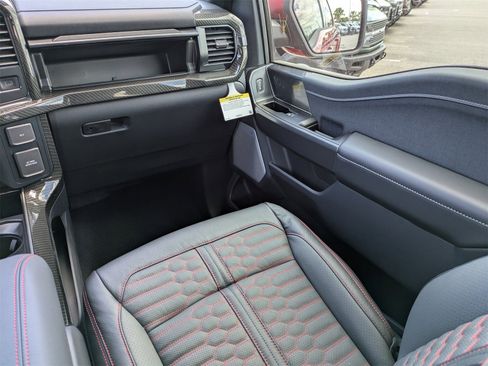 New 2025 Ford F150 Lariat w/ Equipment Group 502A High image 15