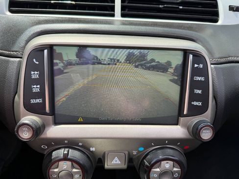 Used 2015 Chevrolet Camaro LT RWD image 25